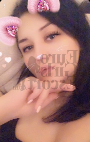 Leyanna outcall escort in South Milwaukee WI